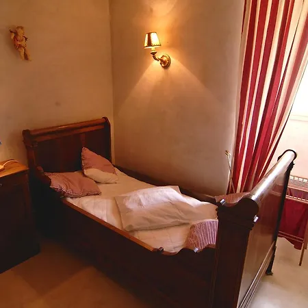 Chateau De Couanac Holiday home Varaire